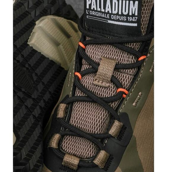 PALLADIUM Thunder Mid Boots Size Mens US 12 / Euro 46 New in Box MSRP $190 SOO - Picture 10 of 14